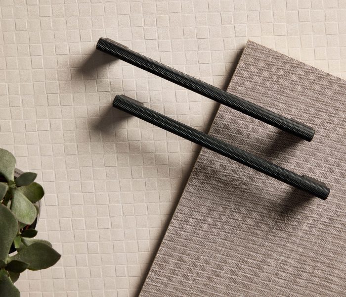 hrSystem Six Moodboard_Poppy Jakes photography-7